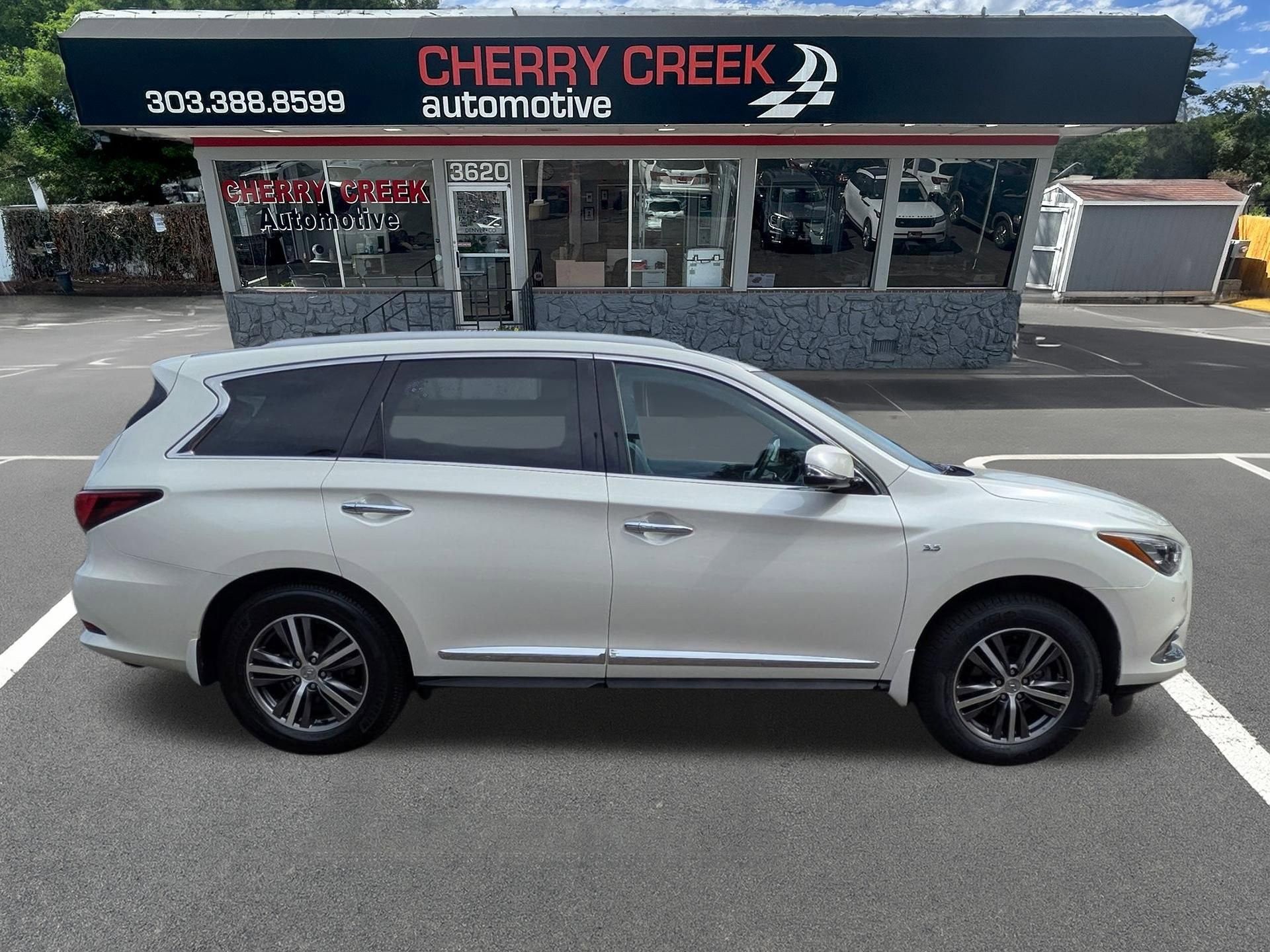 2020 INFINITI QX60 LUXE AWD's photo