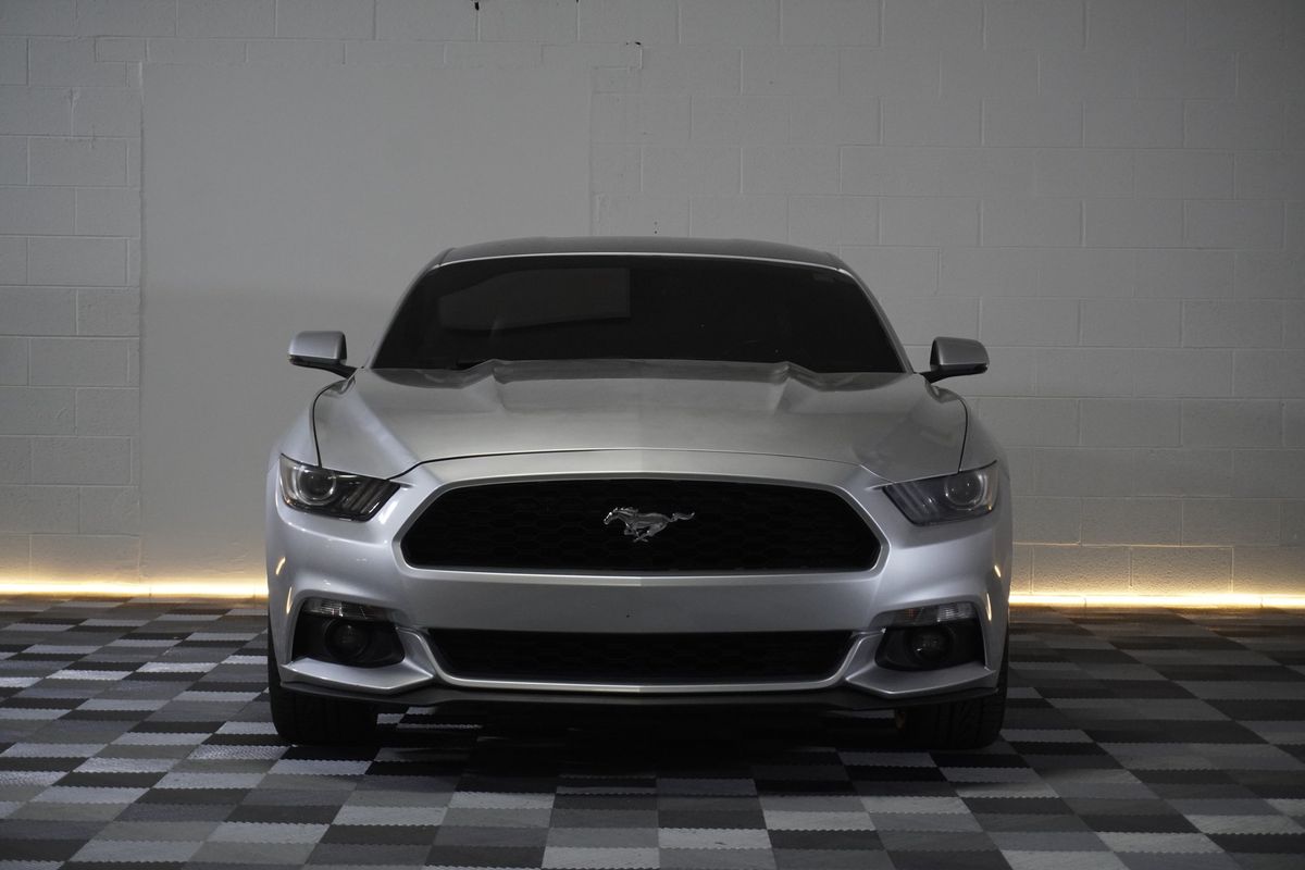 2017 Ford Mustang EcoBoost