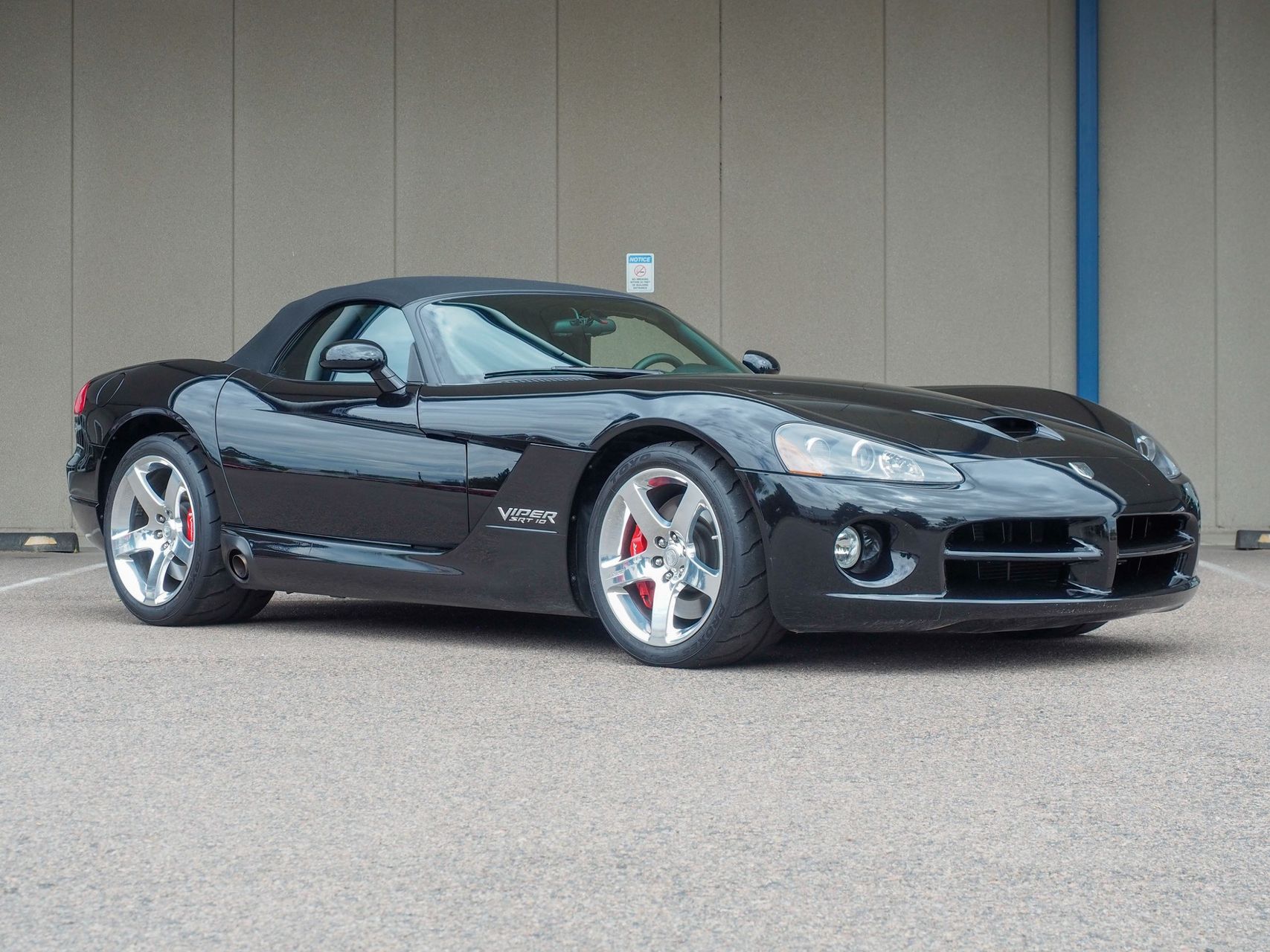2006 Dodge Viper 3