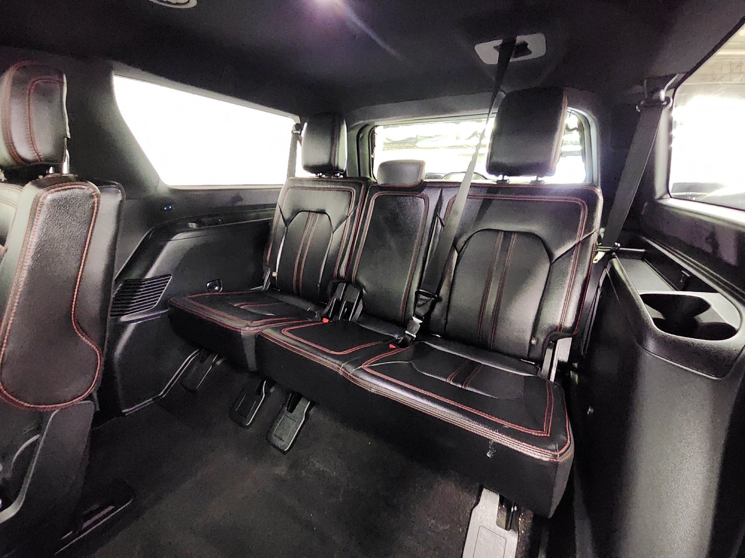2021 Ford Expedition MAX Limited photo 15