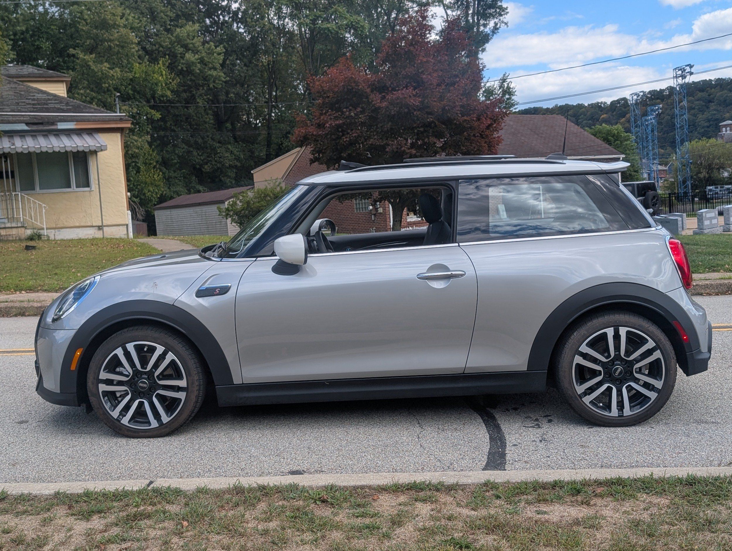 2024 Mini Cooper 2 Door Hardtop S photo 8