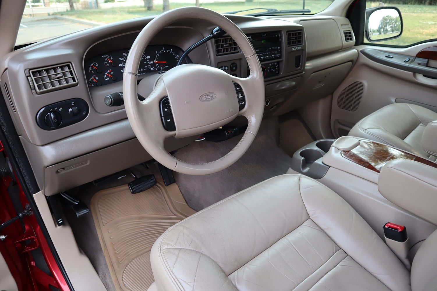 2000 Ford Excursion Limited | Victory Motors of Colorado