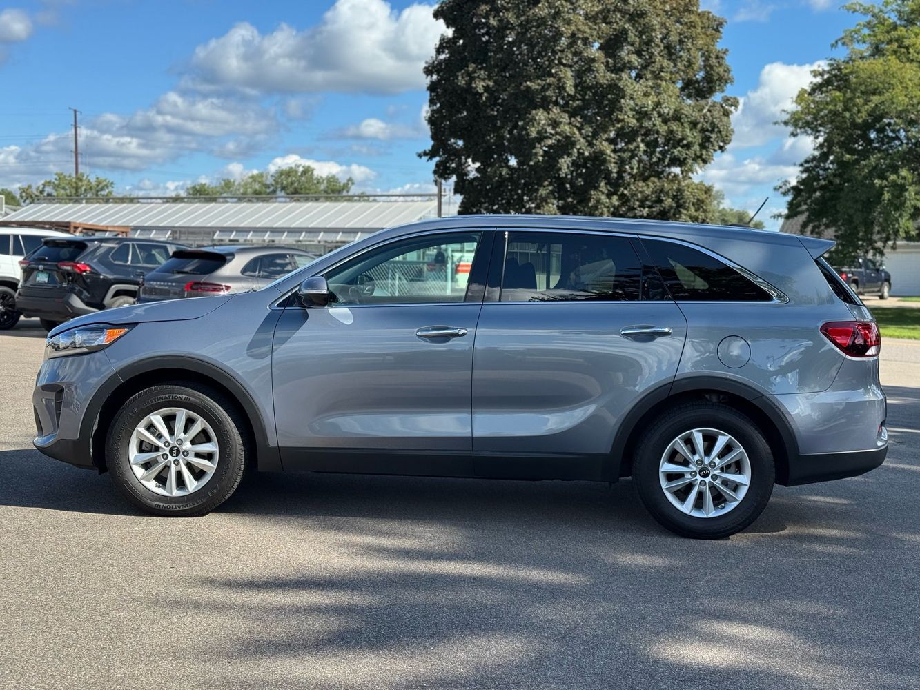 2019 Kia Sorento LX S photo 4