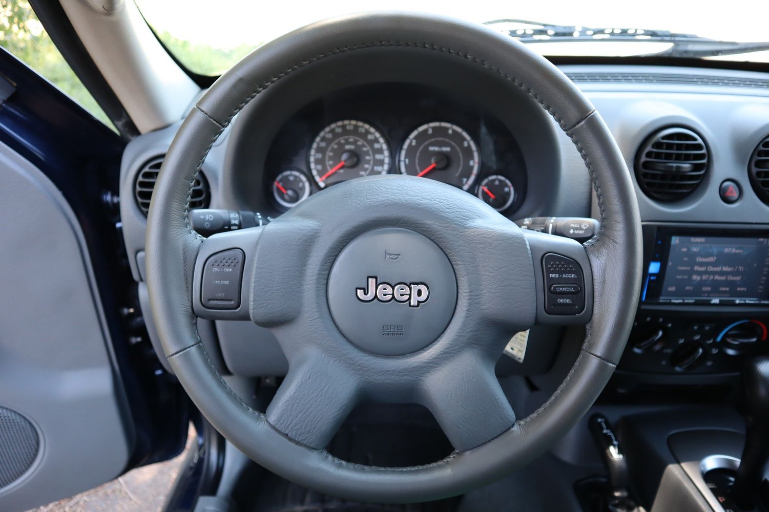 2006 Jeep Liberty Renegade | Victory Motors of Colorado