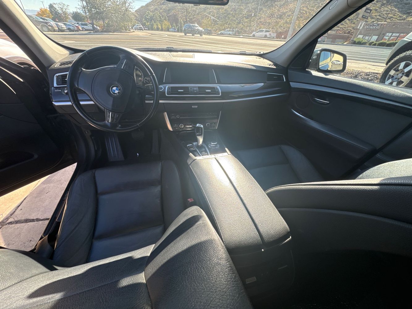 2011 Bmw 535i GT photo 2