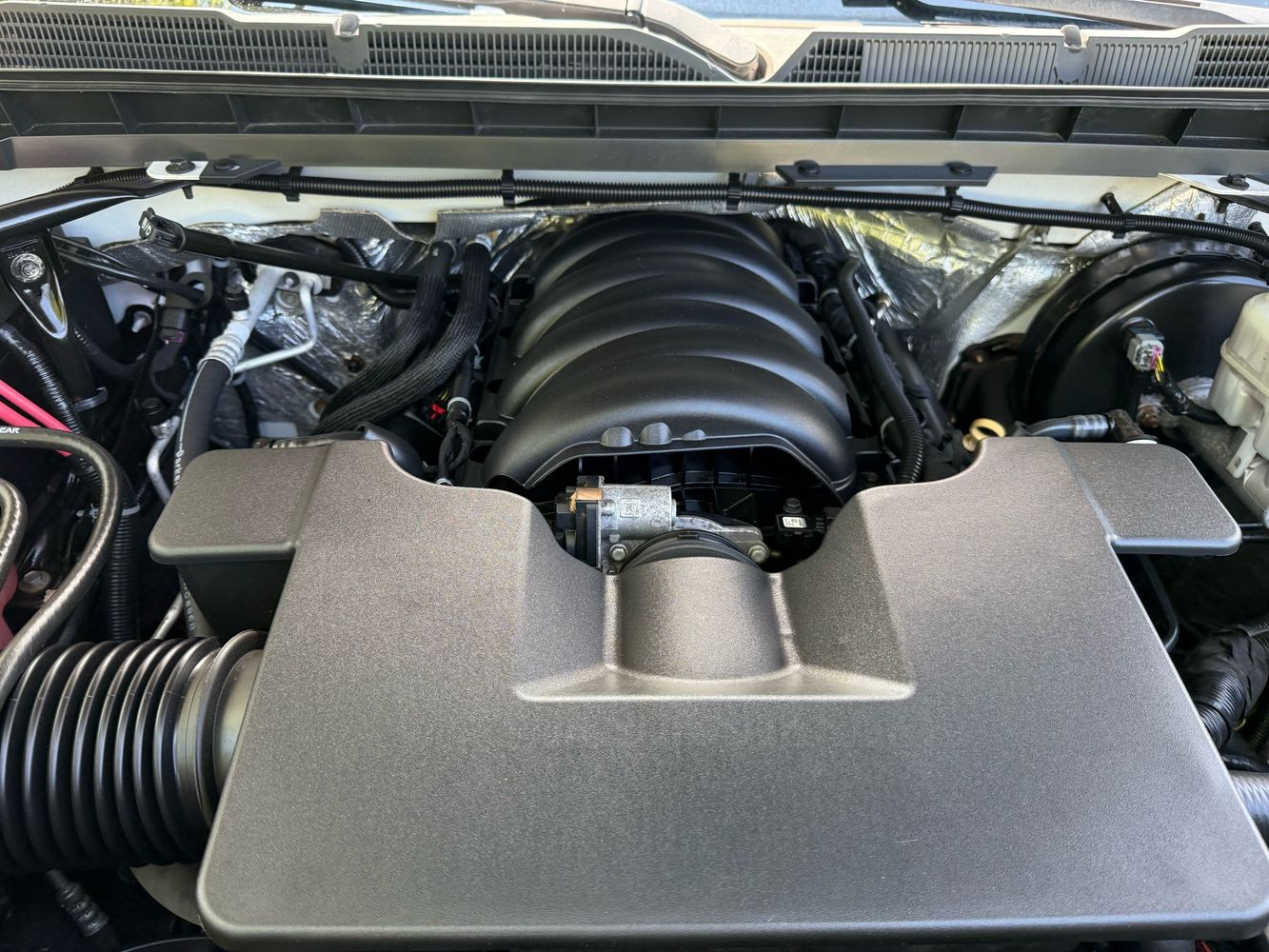 2016 Chevrolet Silverado 1500 LT Z71 photo 32