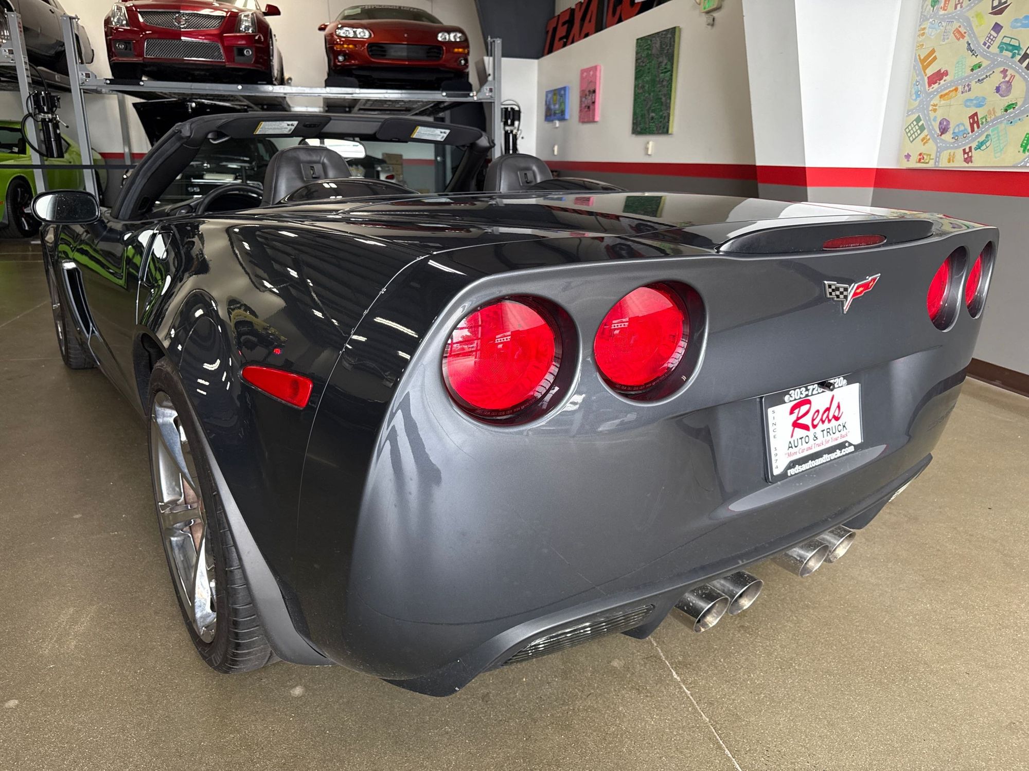 2010 Chevrolet Corvette Grand Sport 3LT photo 2