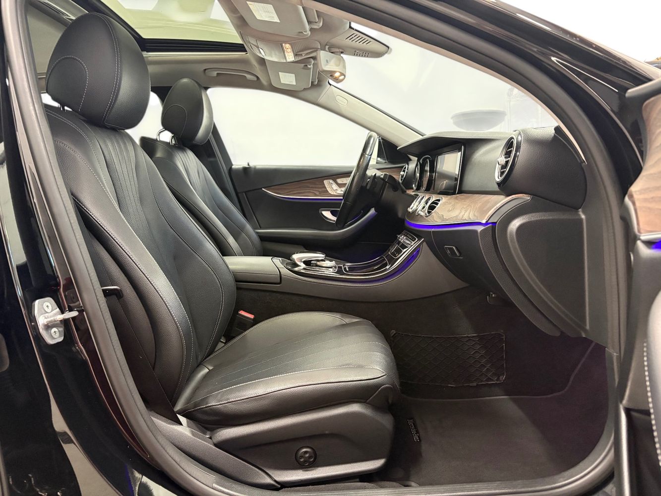 2017 Mercedes-Benz E-Class E400 - Photo 18