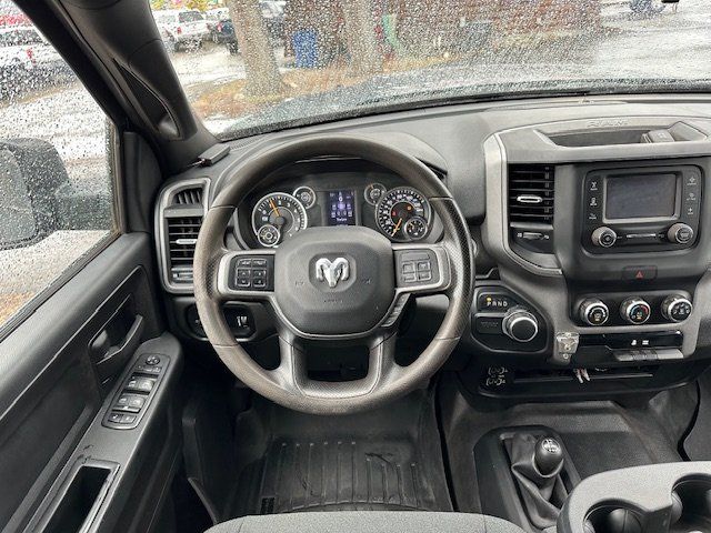 2021 Ram 2500 Tradesman photo 2