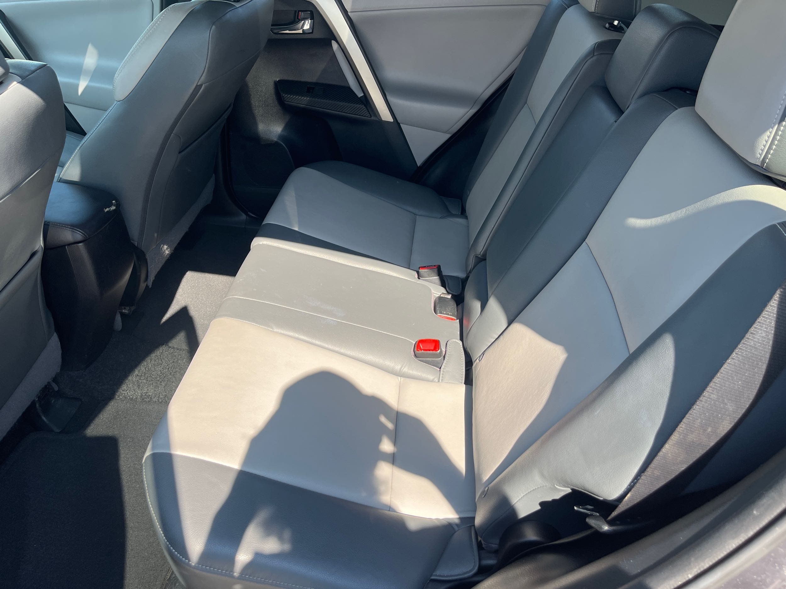 2013 Toyota RAV4 Limited - Photo 13