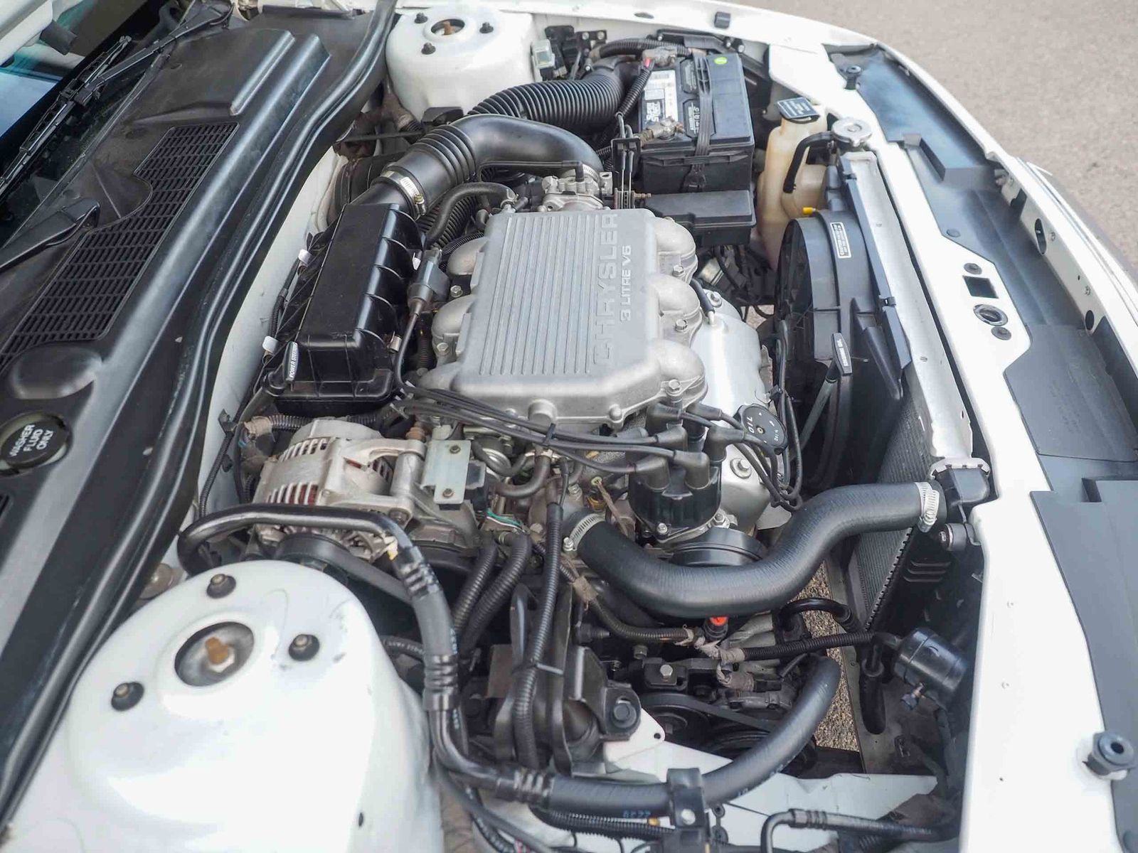 1990 Chrysler Le Baron 39