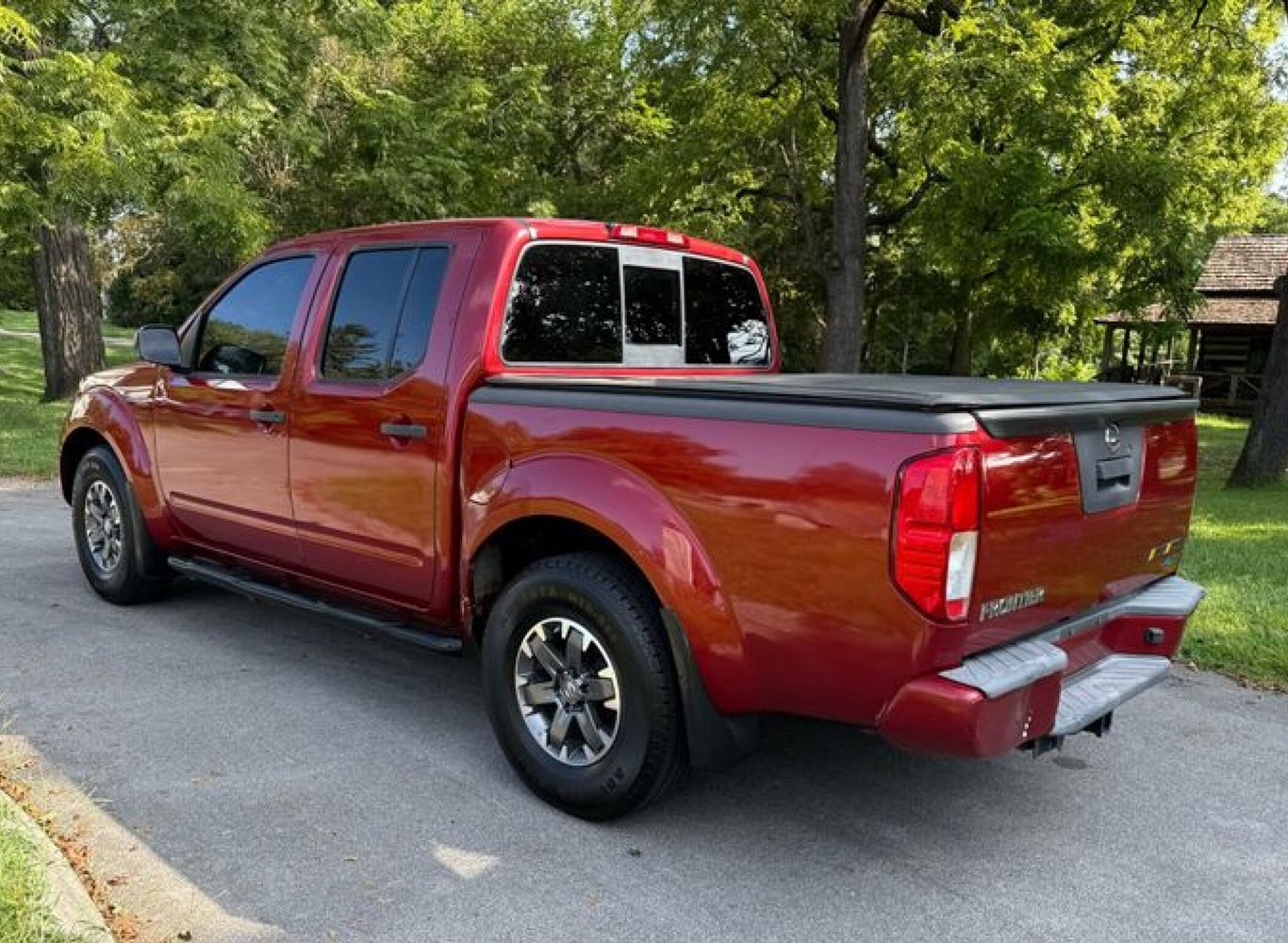 2018 Nissan Frontier Desert Runner photo 43
