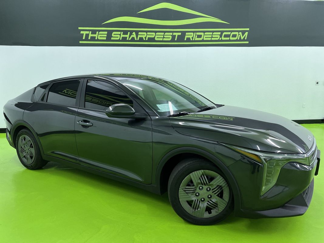 2025 Kia K4 LX FWD