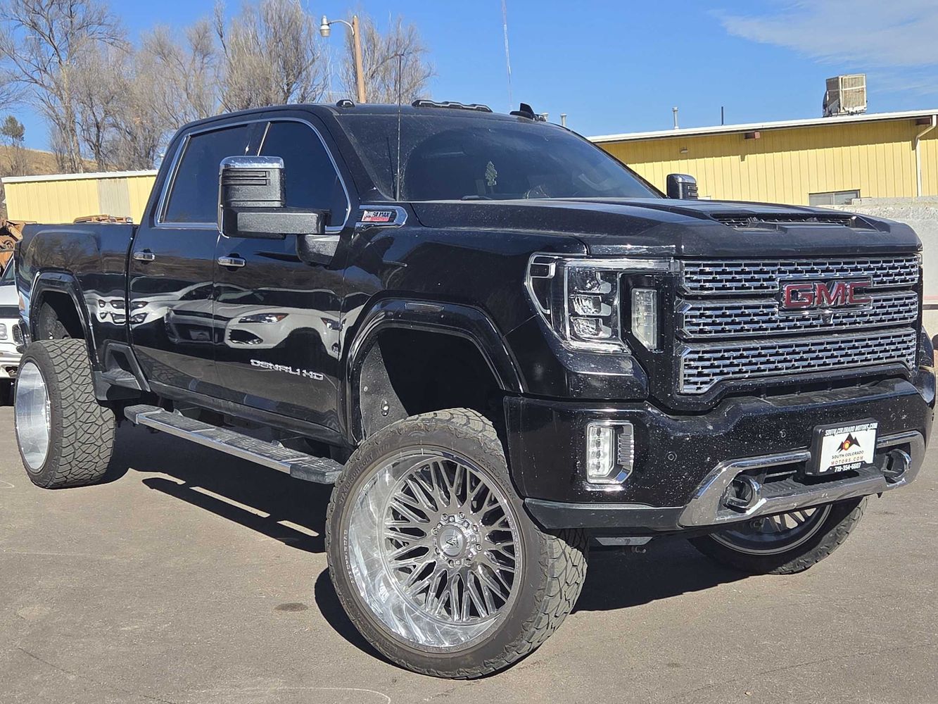 2020 GMC Sierra 2500HD Denali's photo