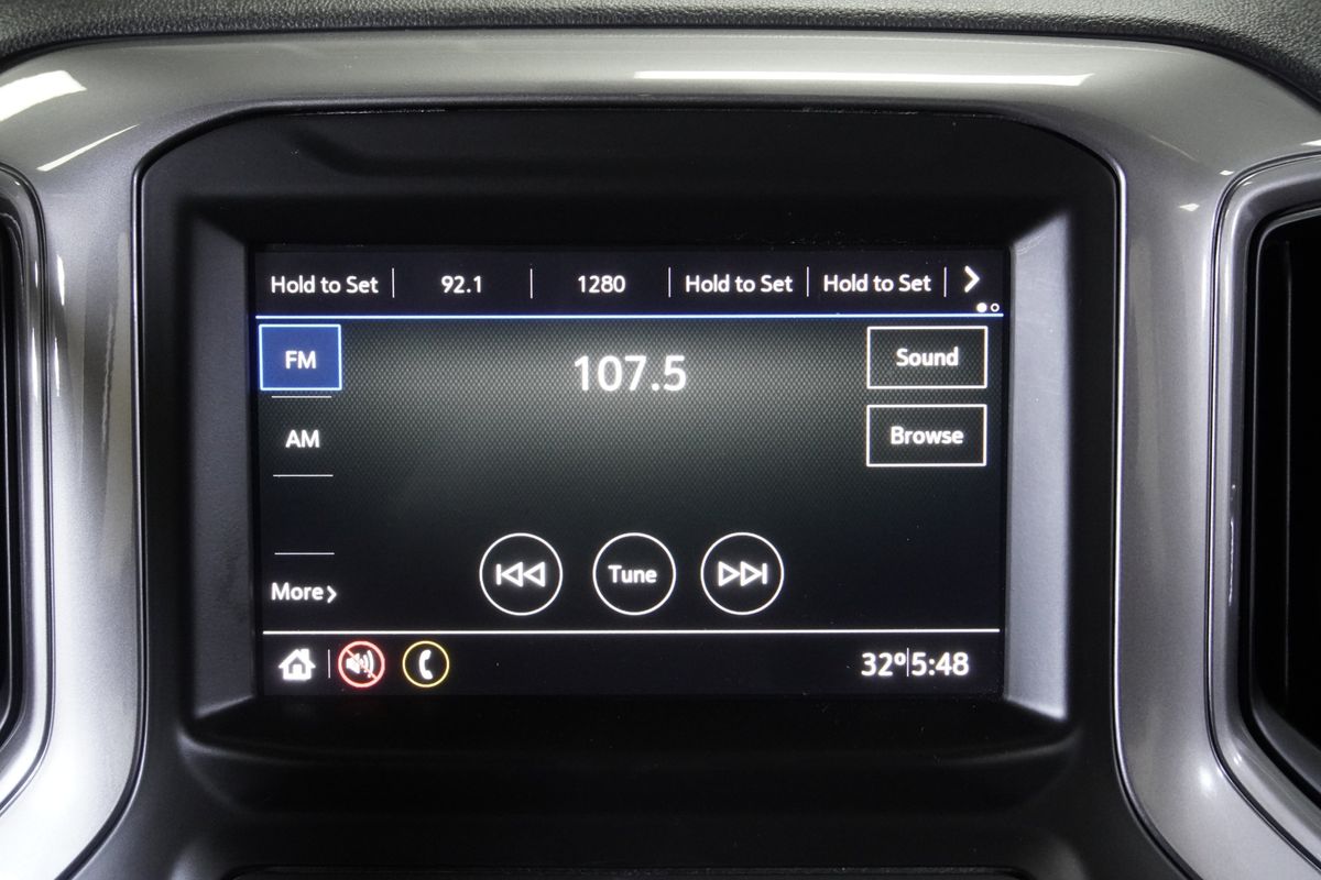 2020 Chevrolet Silverado 1500 4WD Crew Cab Short Bed Custom Trail Boss