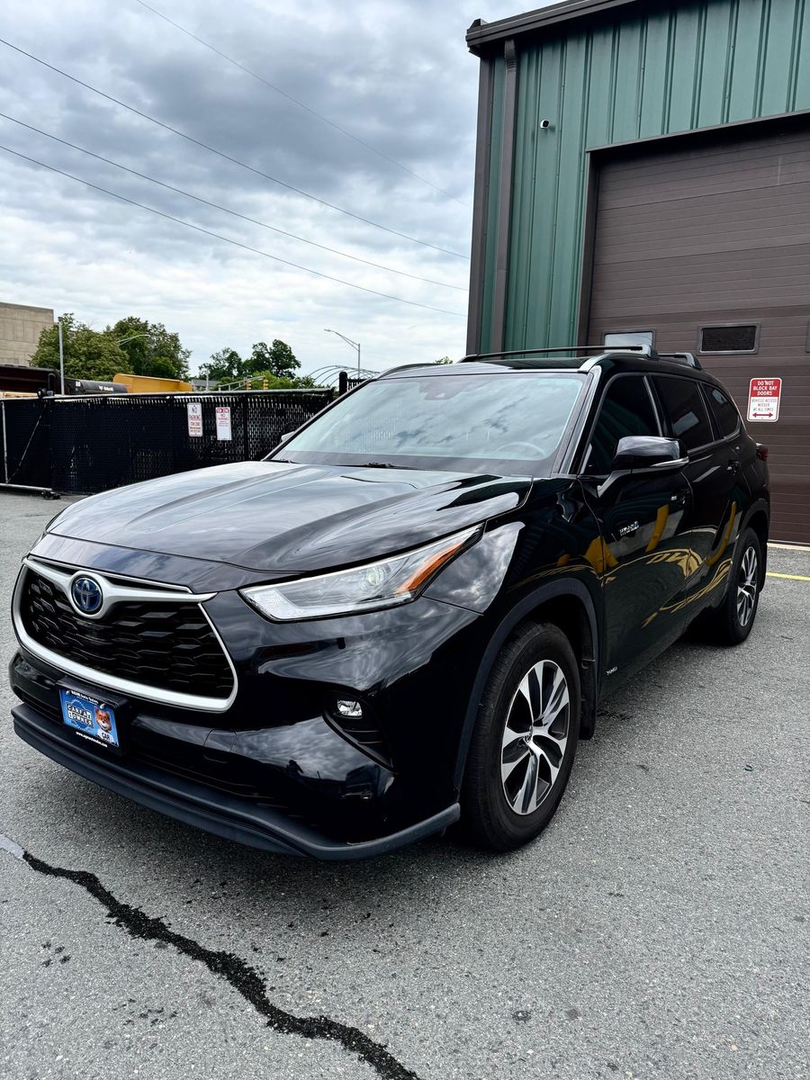 Vehicle Image