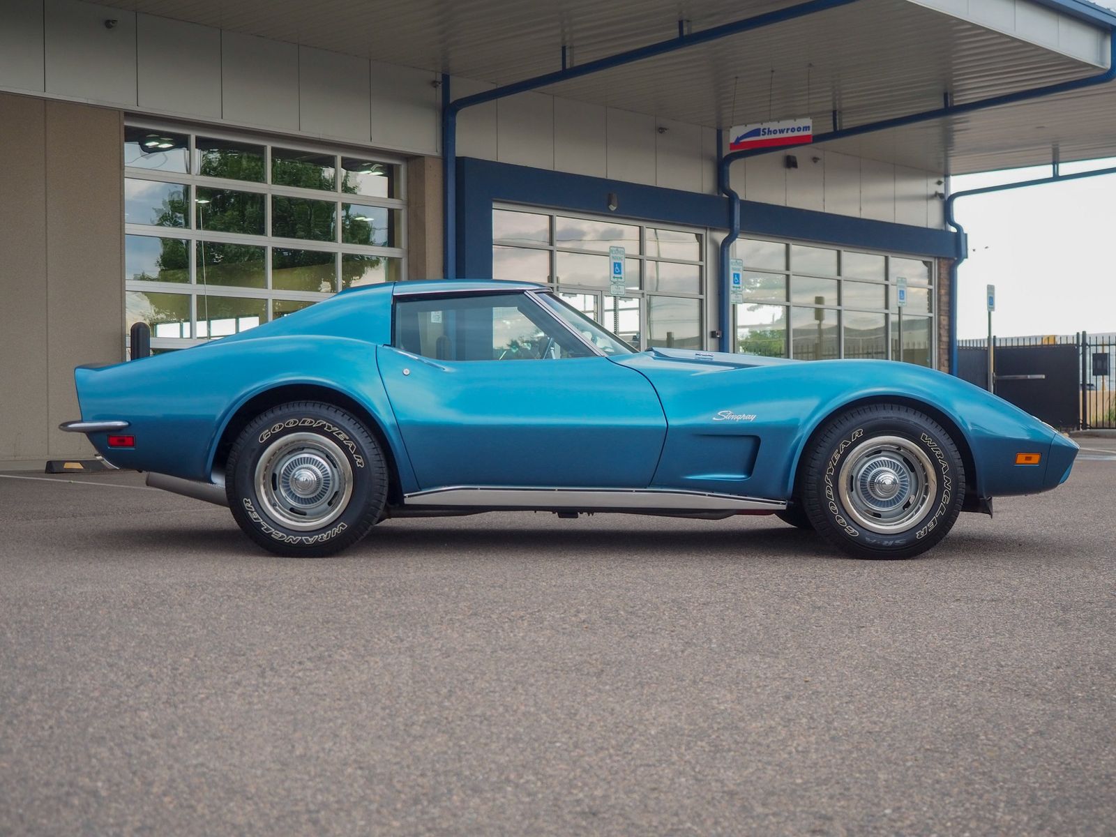 1973 Chevrolet Corvette 9