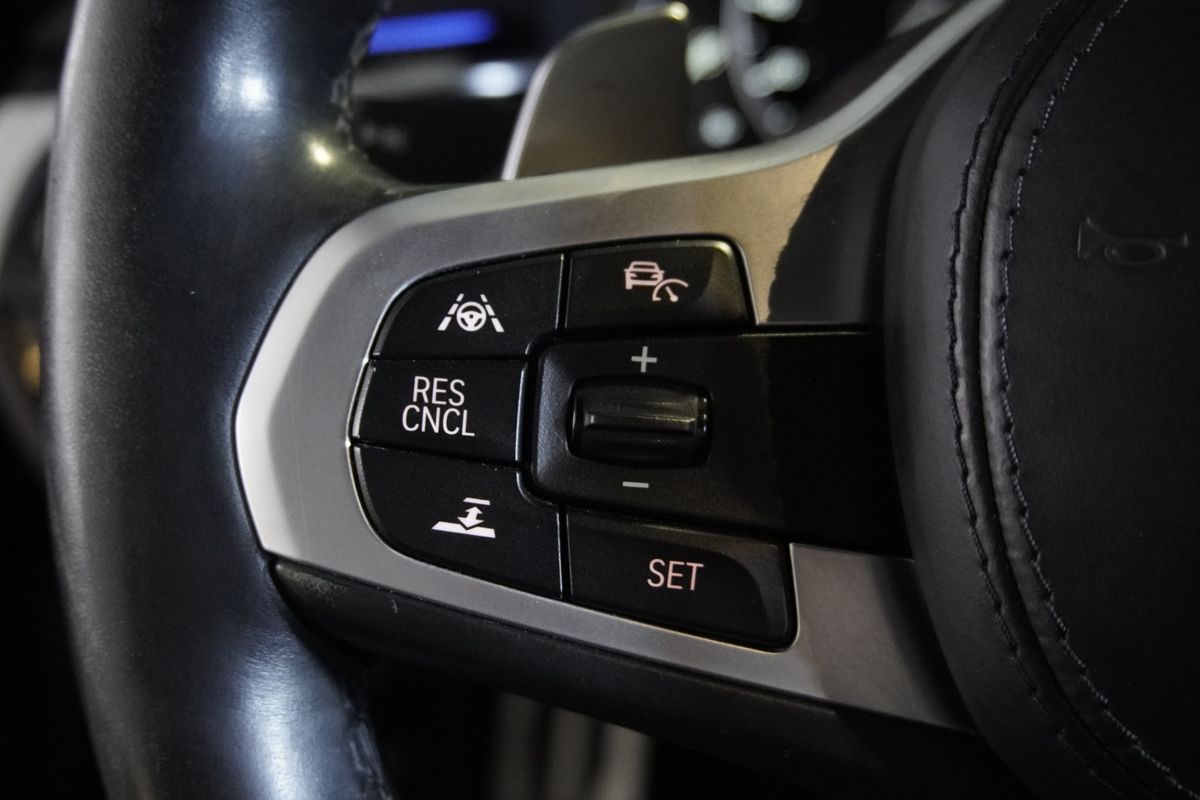 2018 BMW M550i xDrive