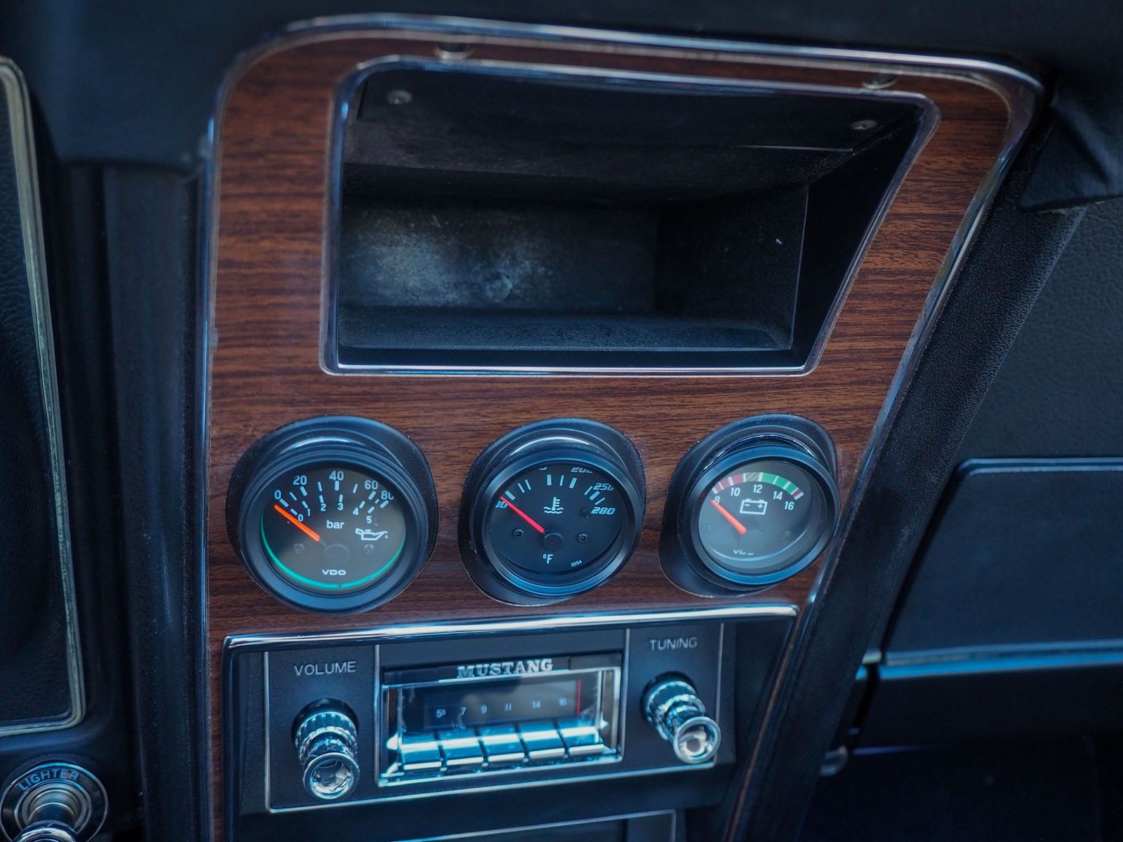 1973 Ford Mustang 60