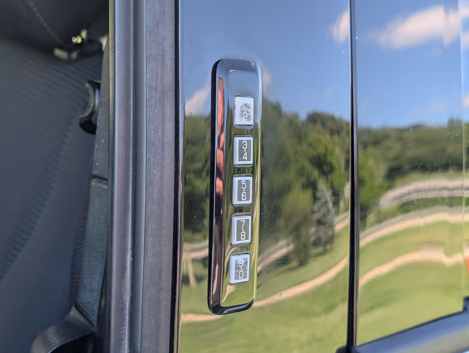 2015 Ford F-150 44