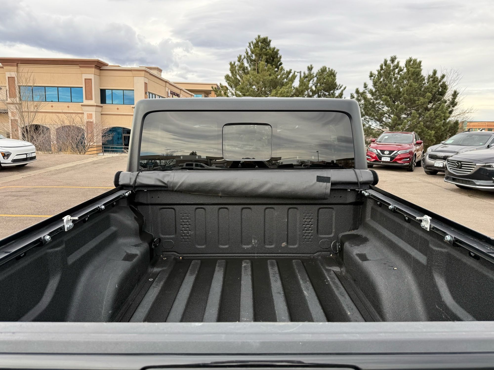 2022 Jeep Gladiator Mojave - Photo 10