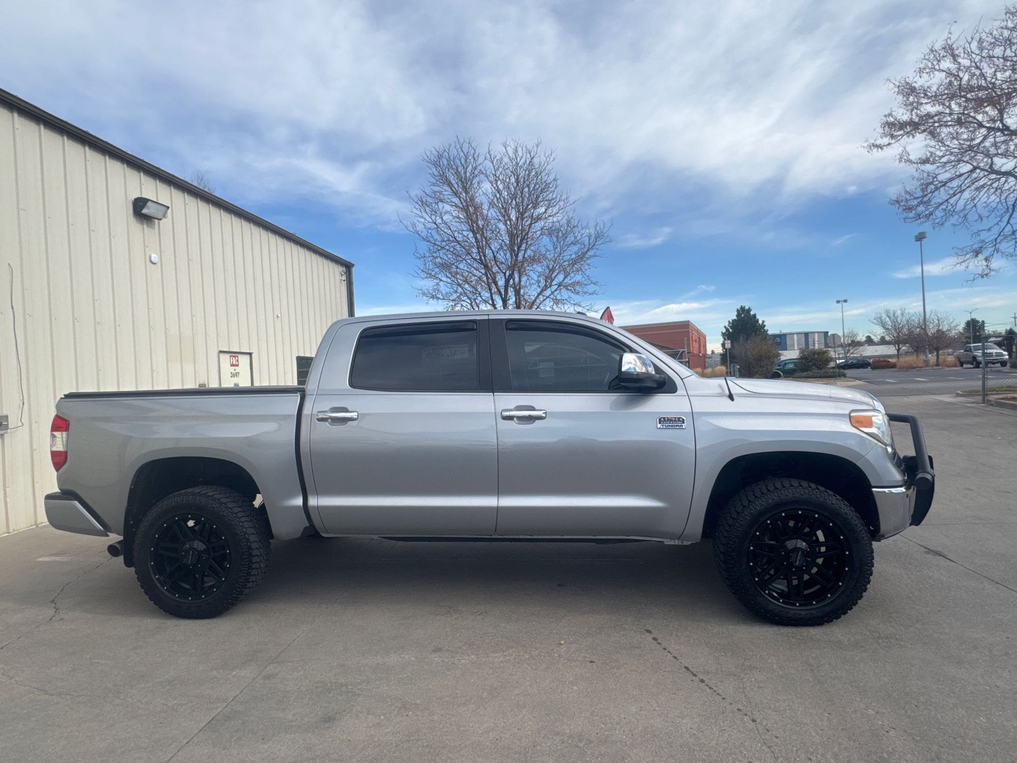 2015 Toyota Tundra Platinum Grade photo 4