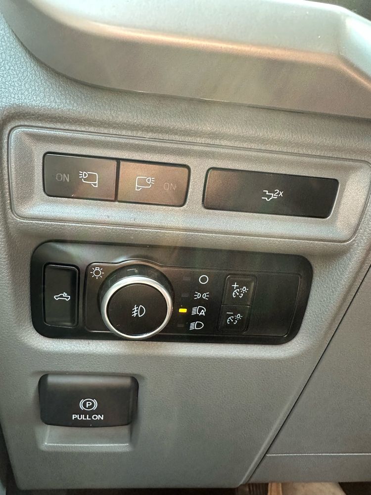 2023 Ford F-150 XLT - Photo 10