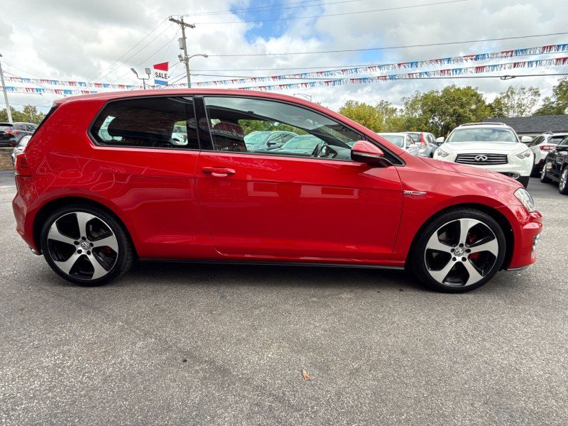 2015 Volkswagen Golf GTI S photo 4