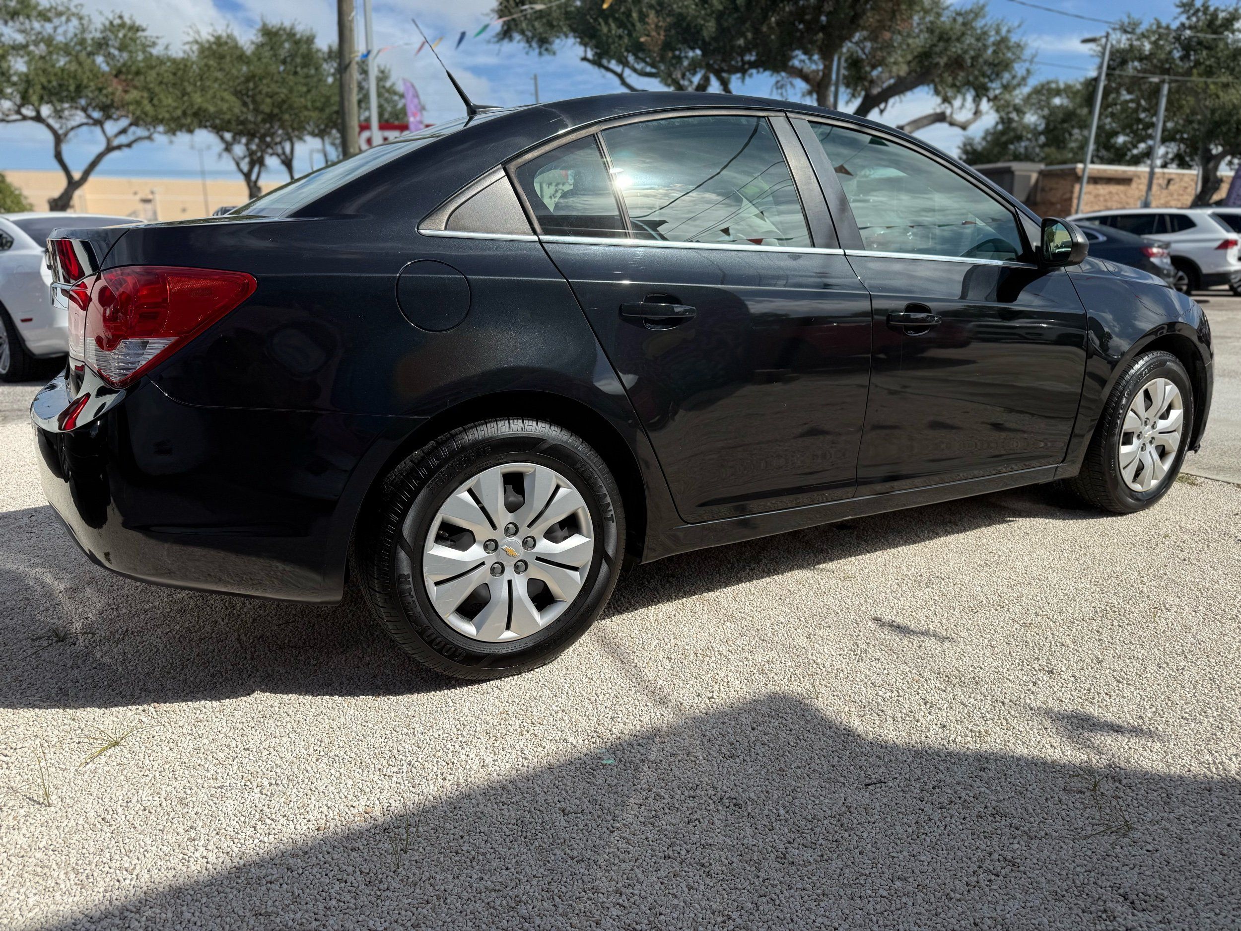 2012 Chevrolet Cruze LS photo 4