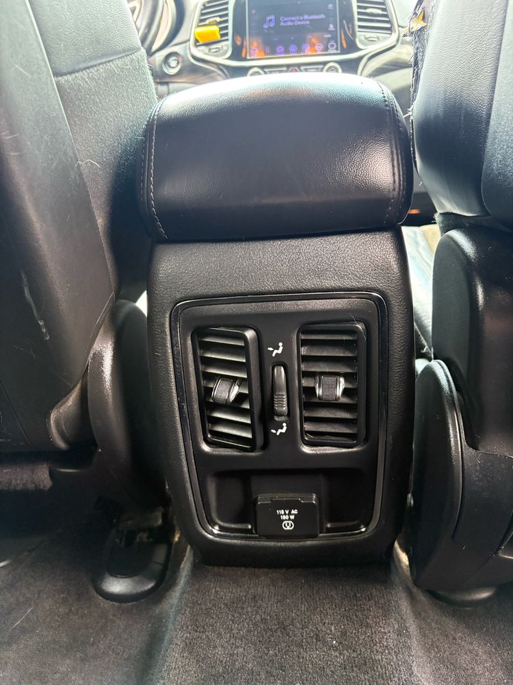 2019 Jeep Grand Cherokee Altitude - Photo 26