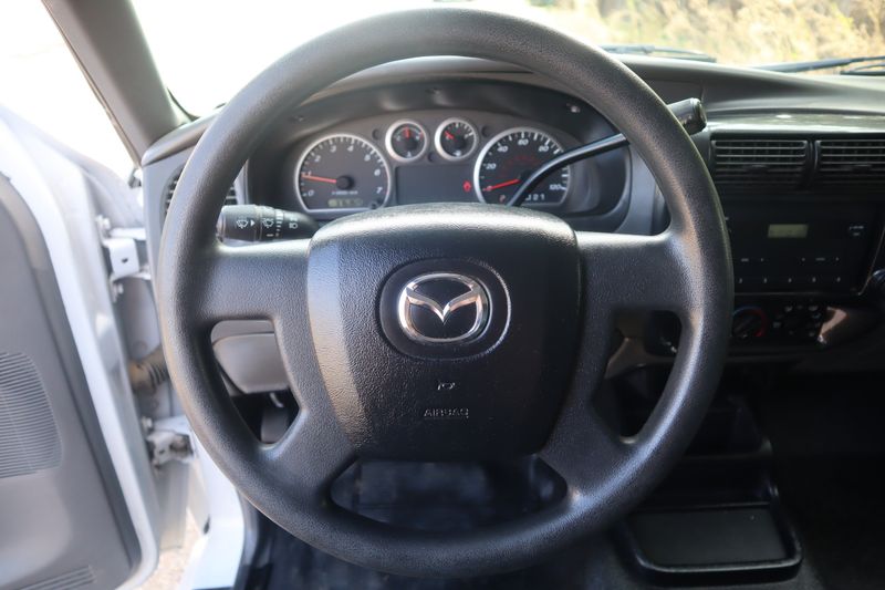 2007 Mazda B2300 Photos