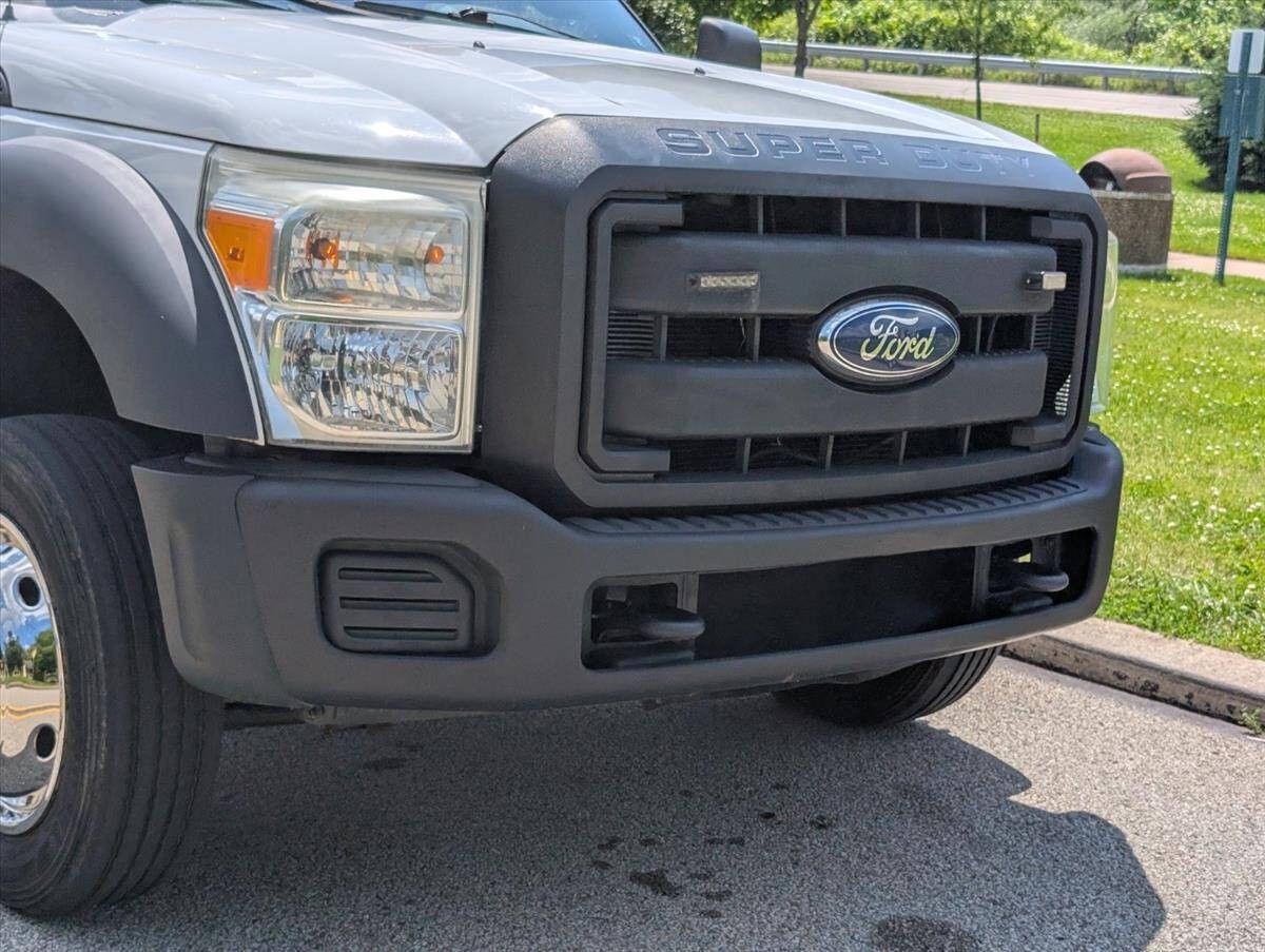 2011 Ford F-550 Super Duty 14