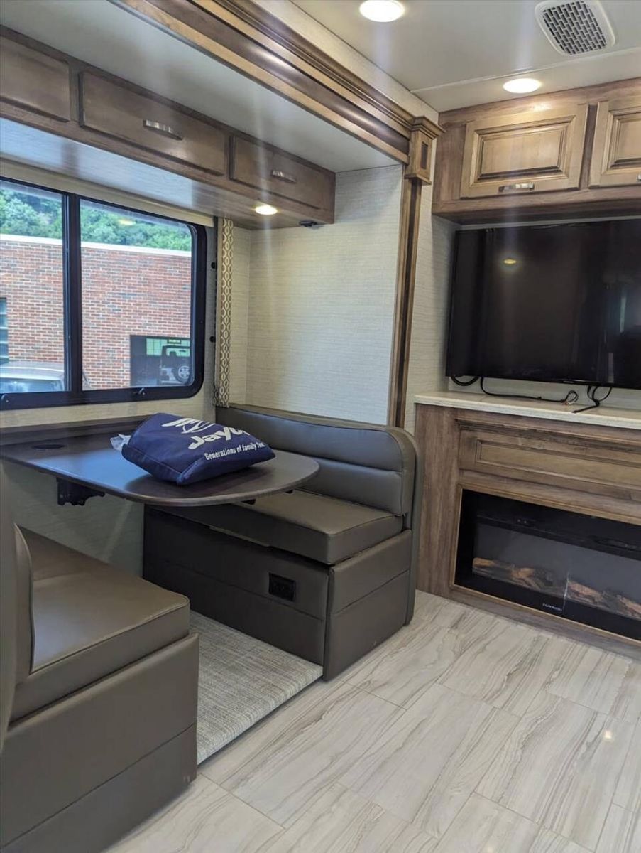 2019 Jayco Embark 24