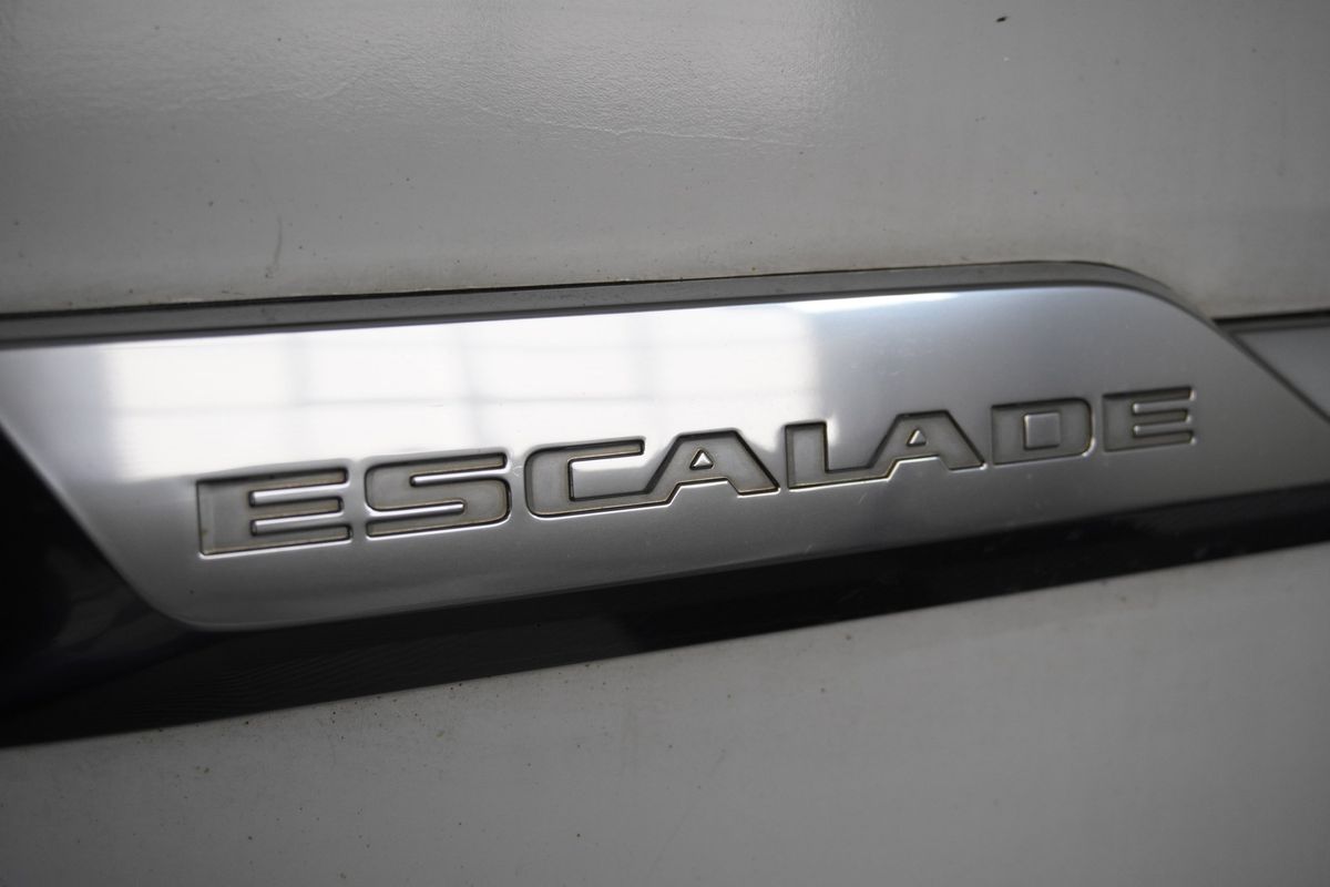 2016 Cadillac Escalade ESV Platinum