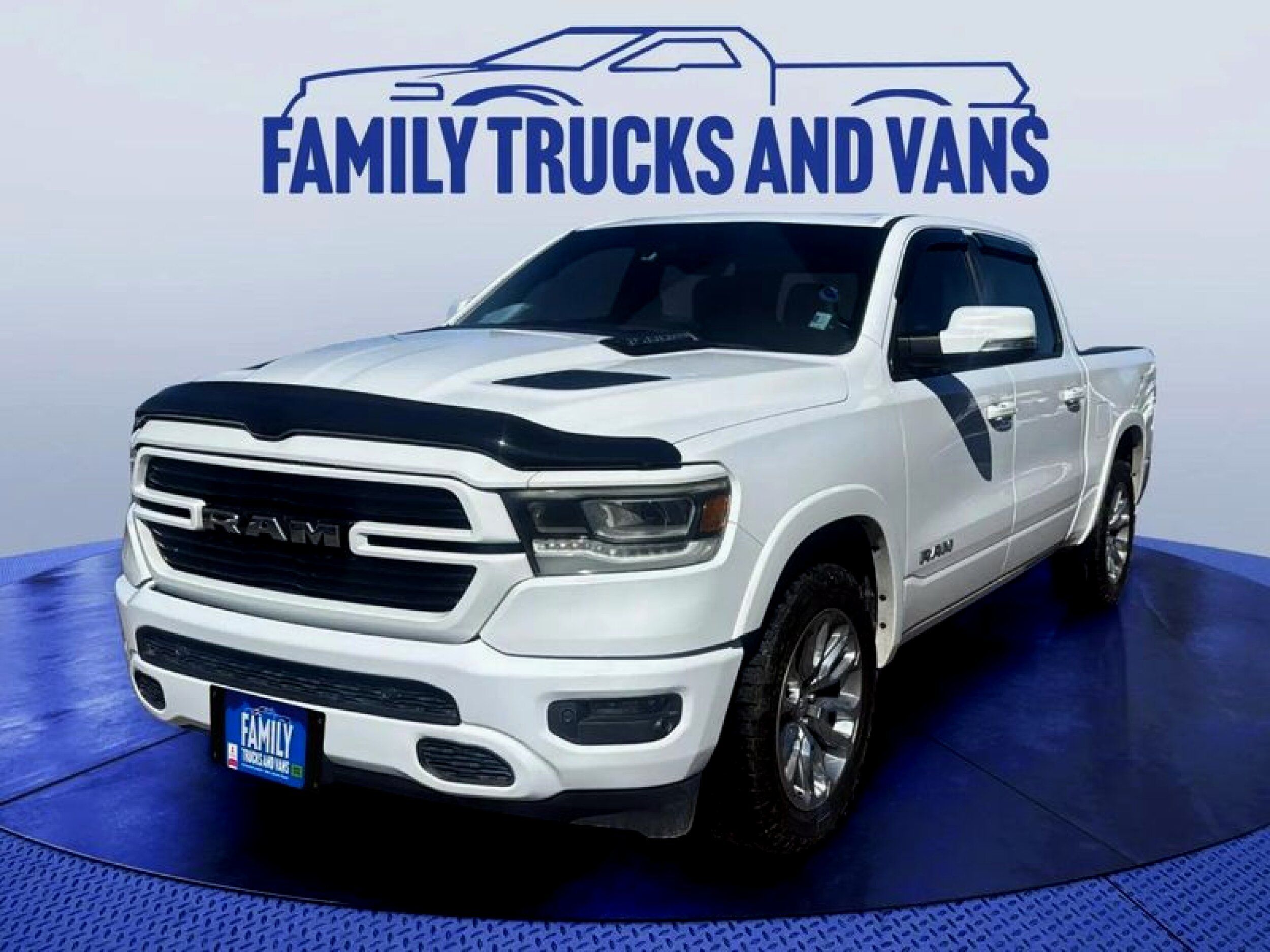 2021 RAM 1500 Laramie 4x4 Crew Cab 5'7's photo