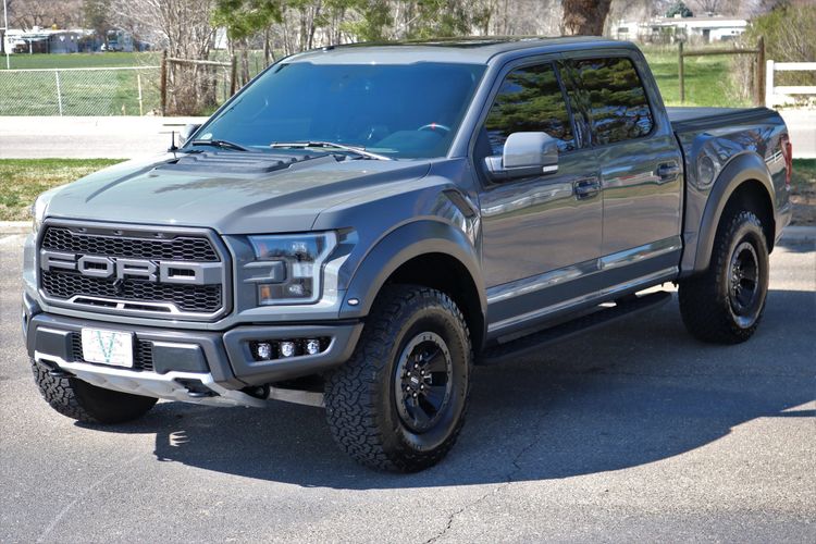 2018 Ford F-150 Raptor | Victory Motors of Colorado