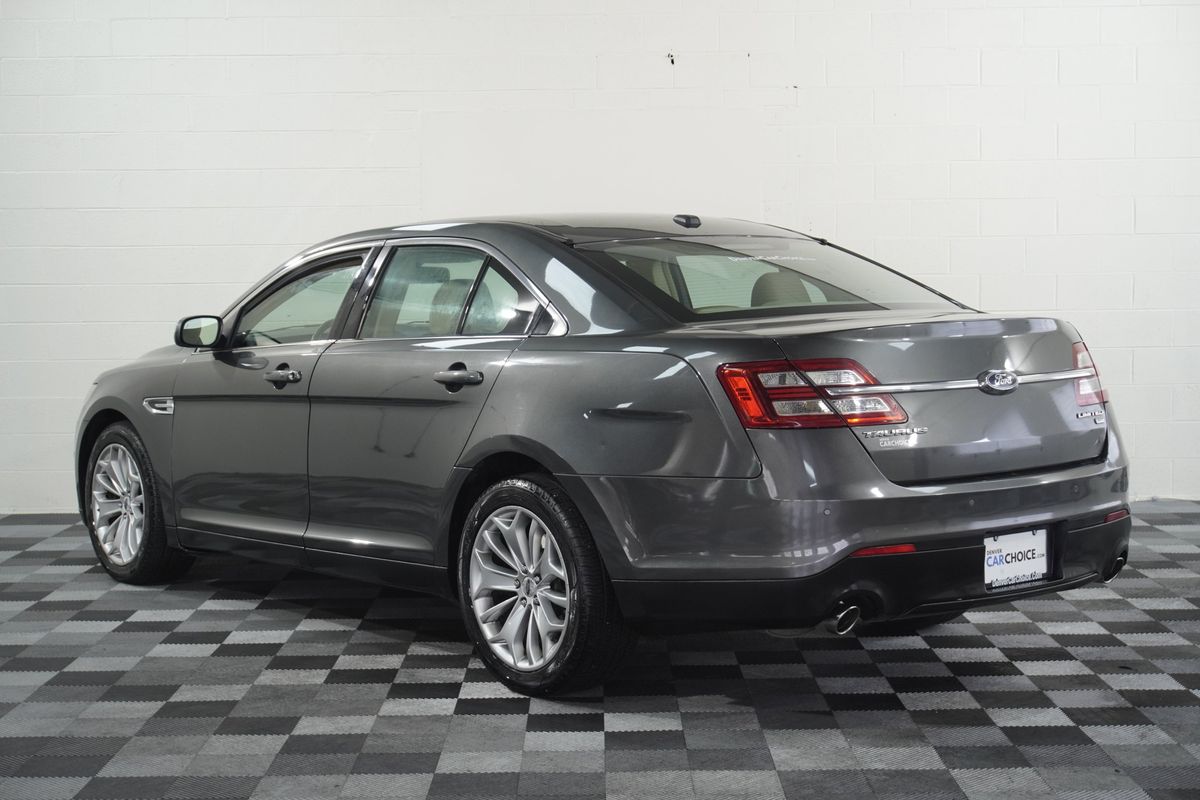 2018 Ford Taurus Limited