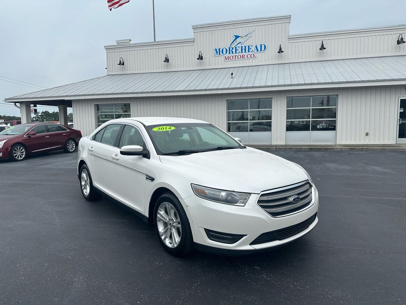 2014 Ford Taurus SEL FWD's photo