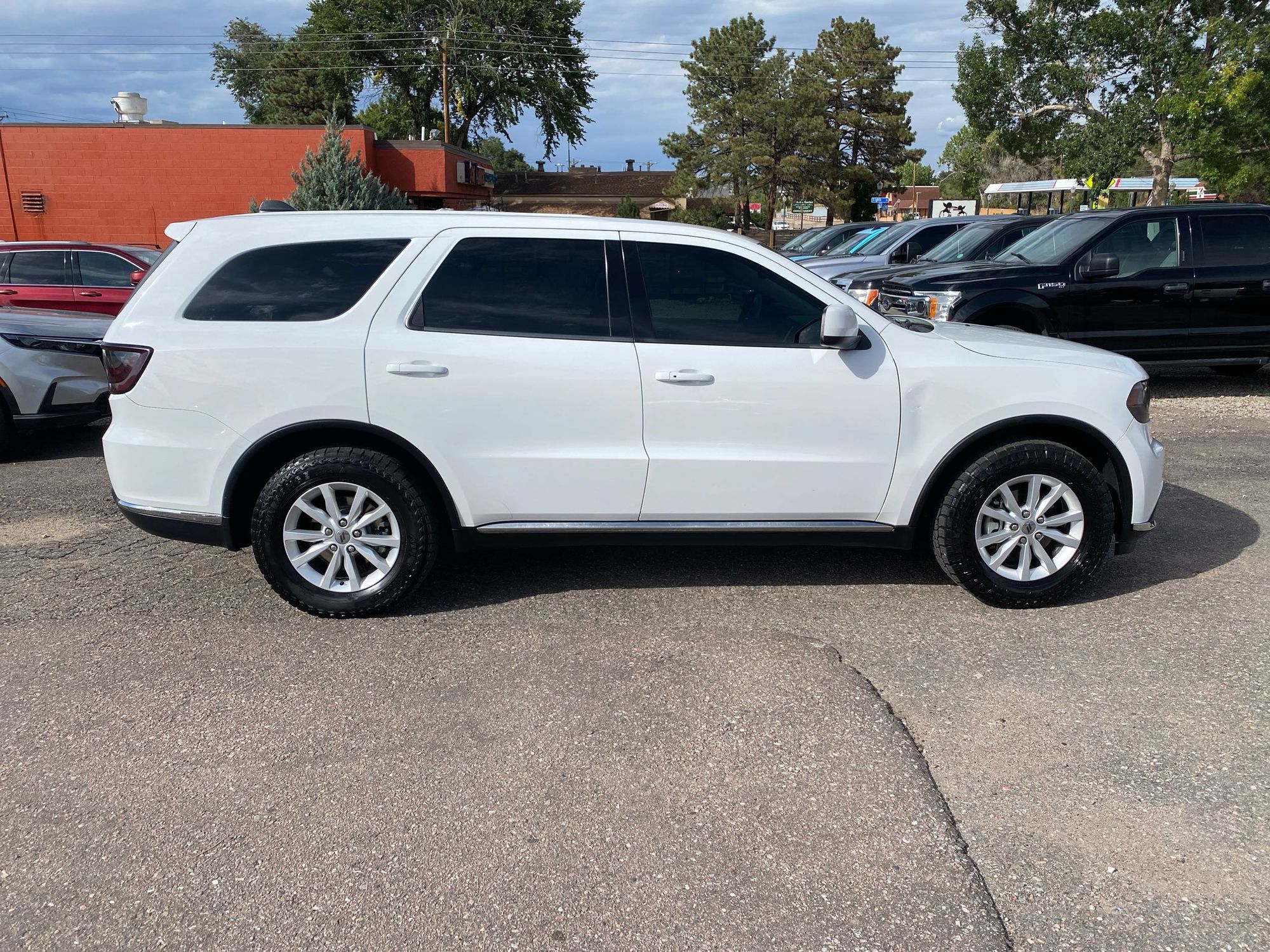 2019 Dodge Durango SXT photo 6