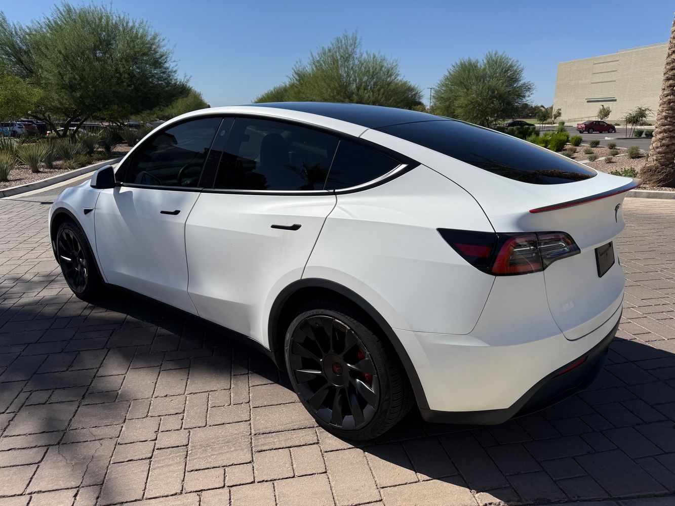 2021 Tesla Model Y Long Range photo 4