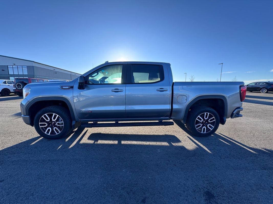 2021 GMC Sierra 1500 AT4's photo