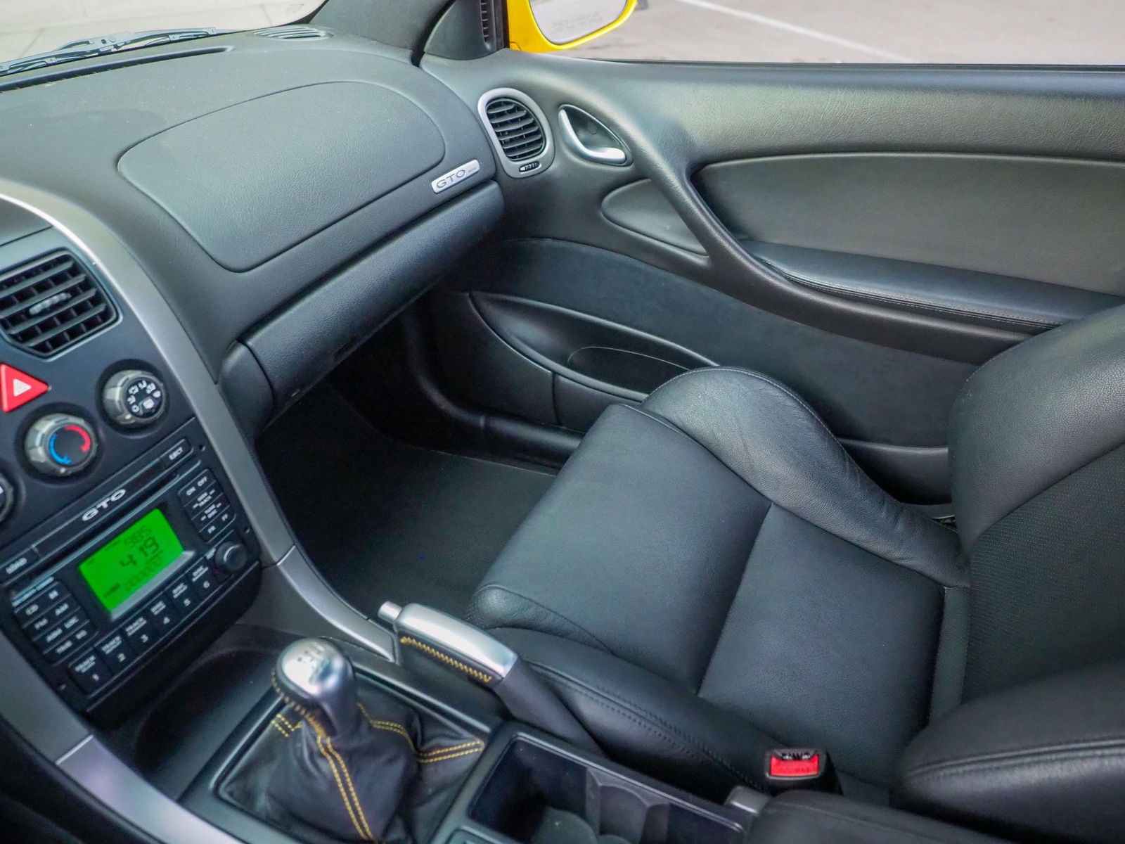 2005 Pontiac GTO 52