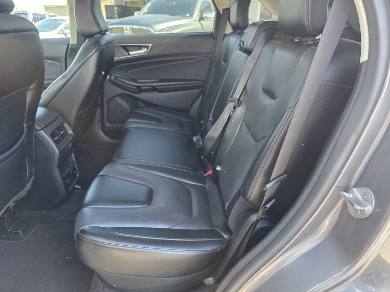 2022 Ford Edge Titanium - Photo 12