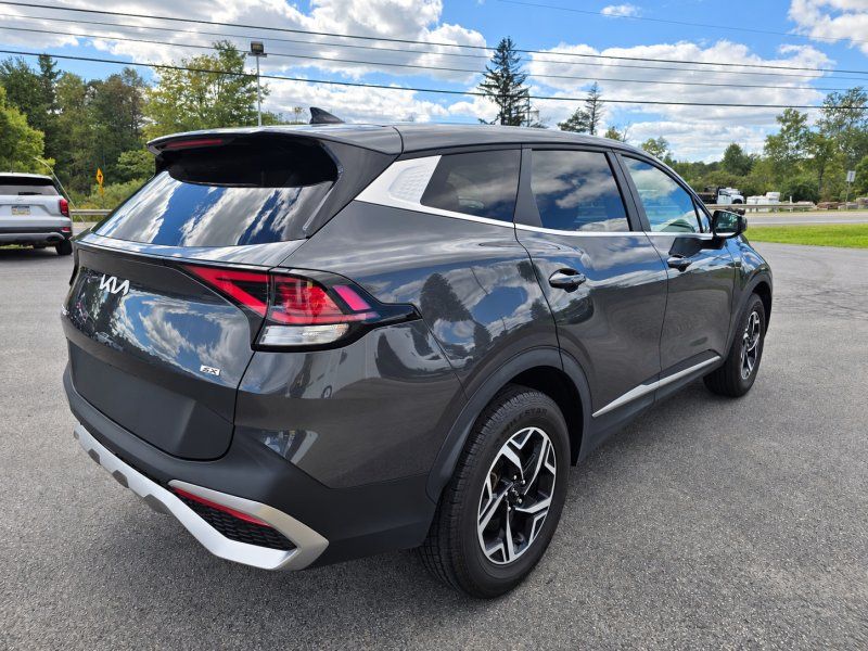 2023 Kia Sportage LX - Photo 6