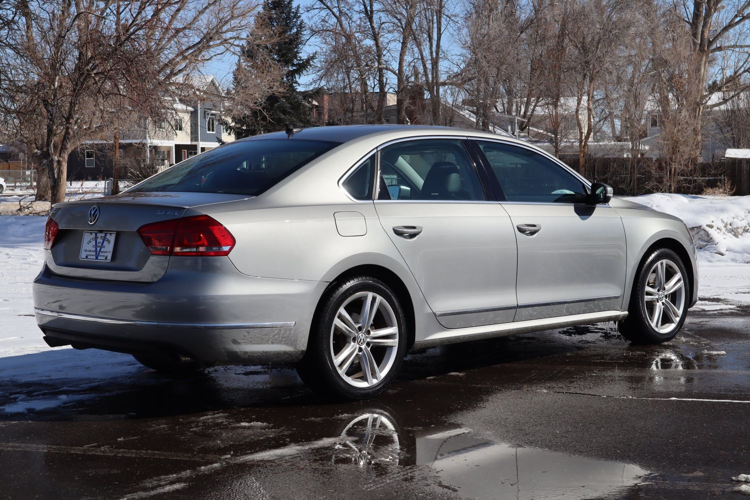 Inspiring 2013 Volkswagen Passat V6 Sel Premium Images
