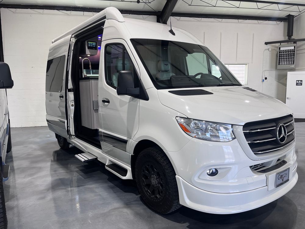 Top Luxury Class B RV Dealers Colorado for Grech RV