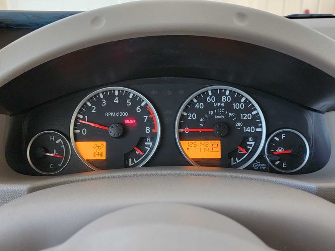 Total 99+ imagen nissan frontier slip light In.thptnganamst.edu.vn