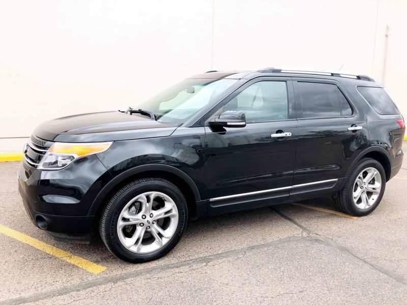 ford explorer limited edition with double back seats