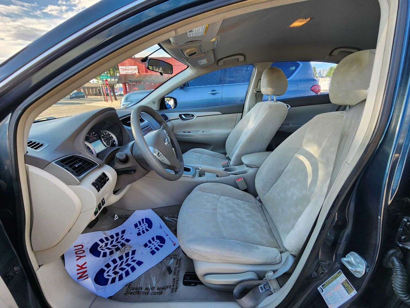 2013 Nissan Sentra SV photo 23