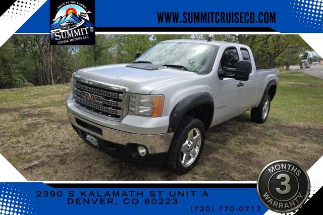 Silver 2013 GMC Sierra 2500HD Pickup Truck Four-Wheel Drive 6-Speed Automatic